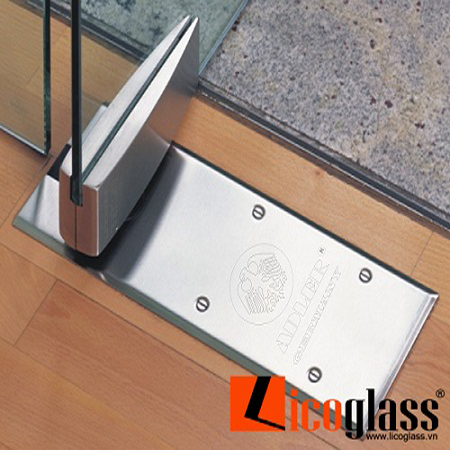Chỉ những lỗi cần chỉnh khi cửa kính thủy lực bị vênh 01 chi-nhung-loi-can-chinh-khi-cua-kinh-thuy-lucbi-venh-01