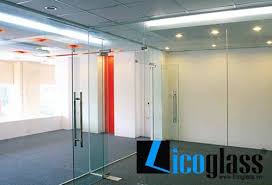 Tại sao nhiều người chọn lắp đặt cửa kính cường lực?